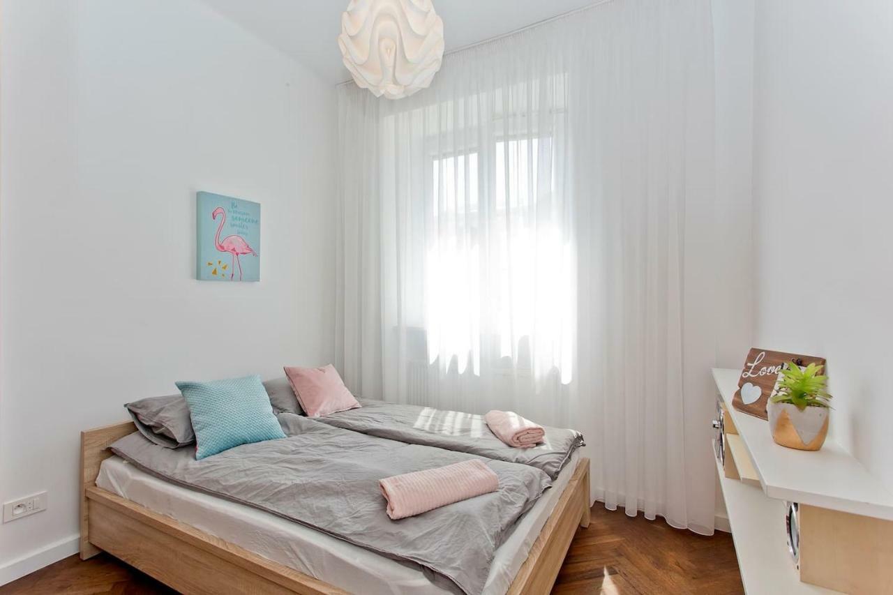 Luxury And Comfortable- Golden Apartments- Royal Street Варшава Экстерьер фото
